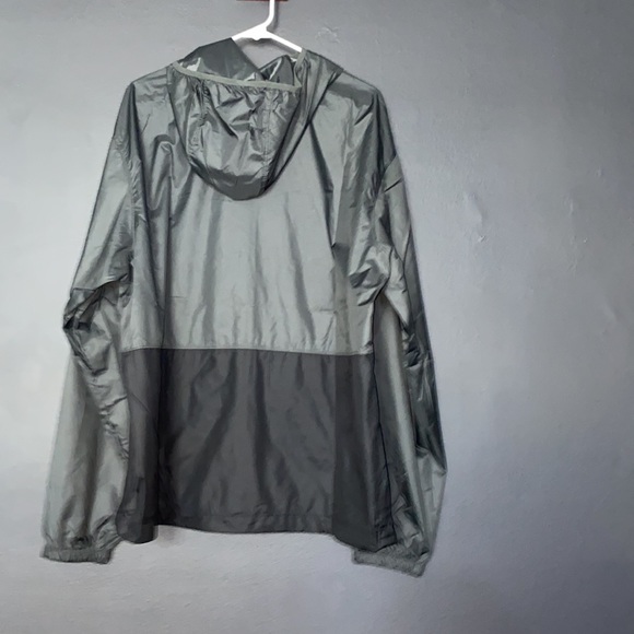 Colombia Wind breaker JKT , Black and Grey - Picture 2 of 2